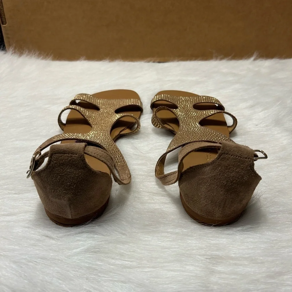 A.GIANNETTI Women's Ankle Strap Open Toe Covered Heel Sandals Suede Size 8.5